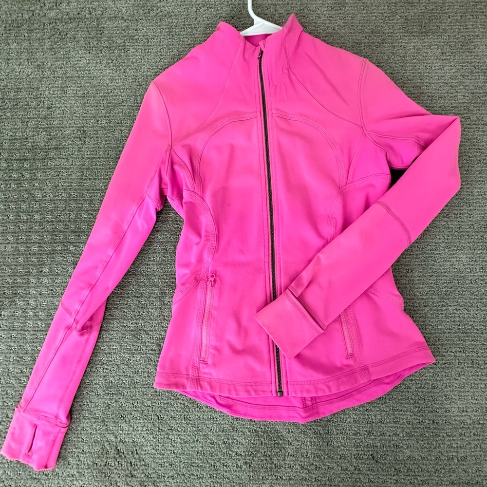 lululemon zip up jacket hot pink